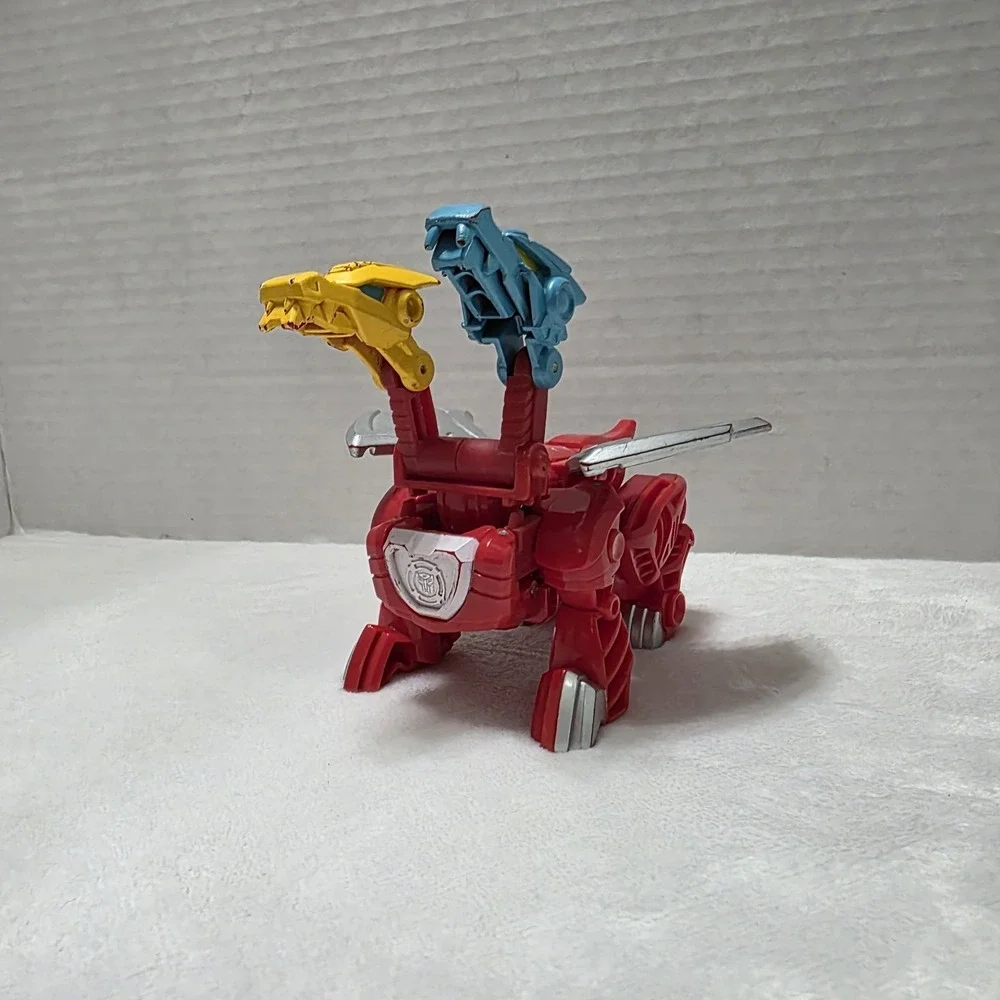 Transformers Rescue Bots Heatwave The Fire Bot Dragon Figure Hasbro Playskool